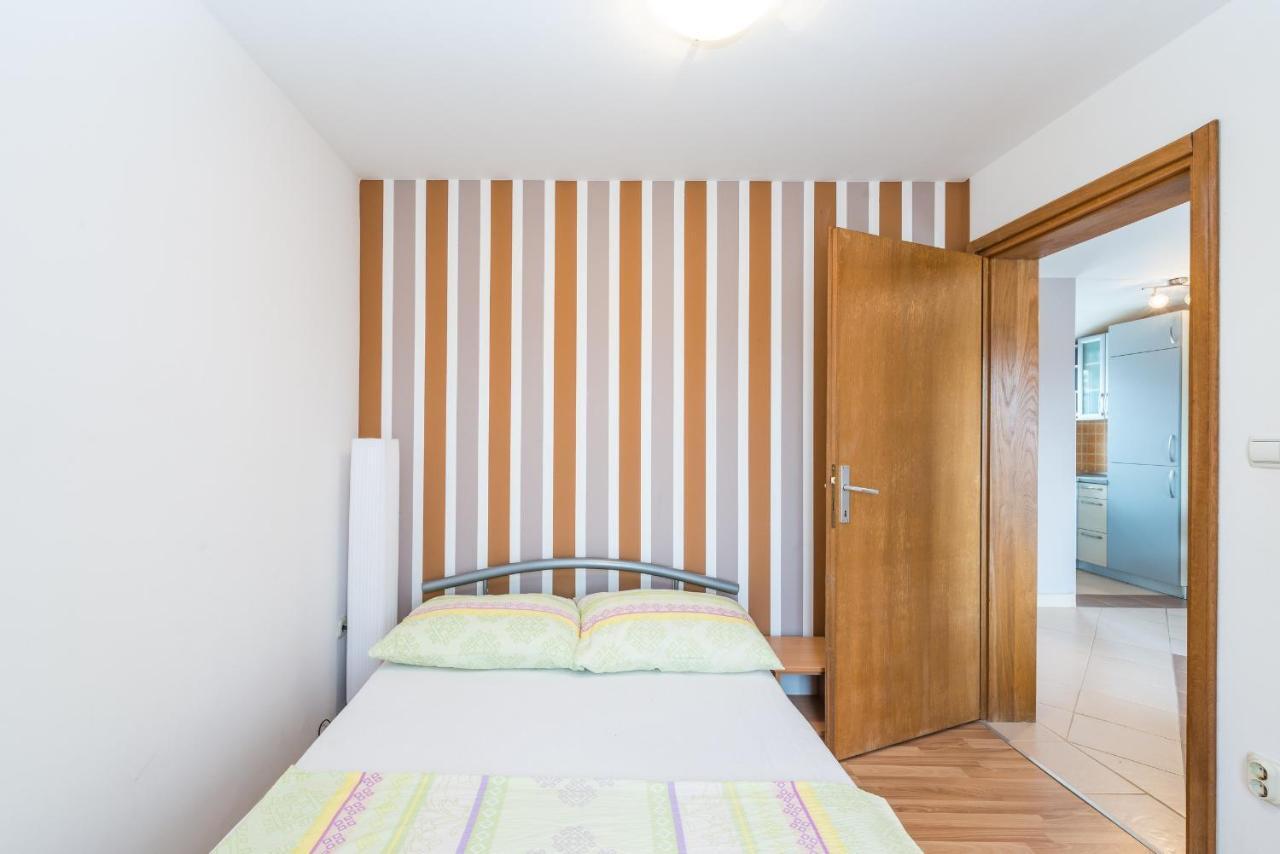 Apartments Mahnet Vir Rom bilde